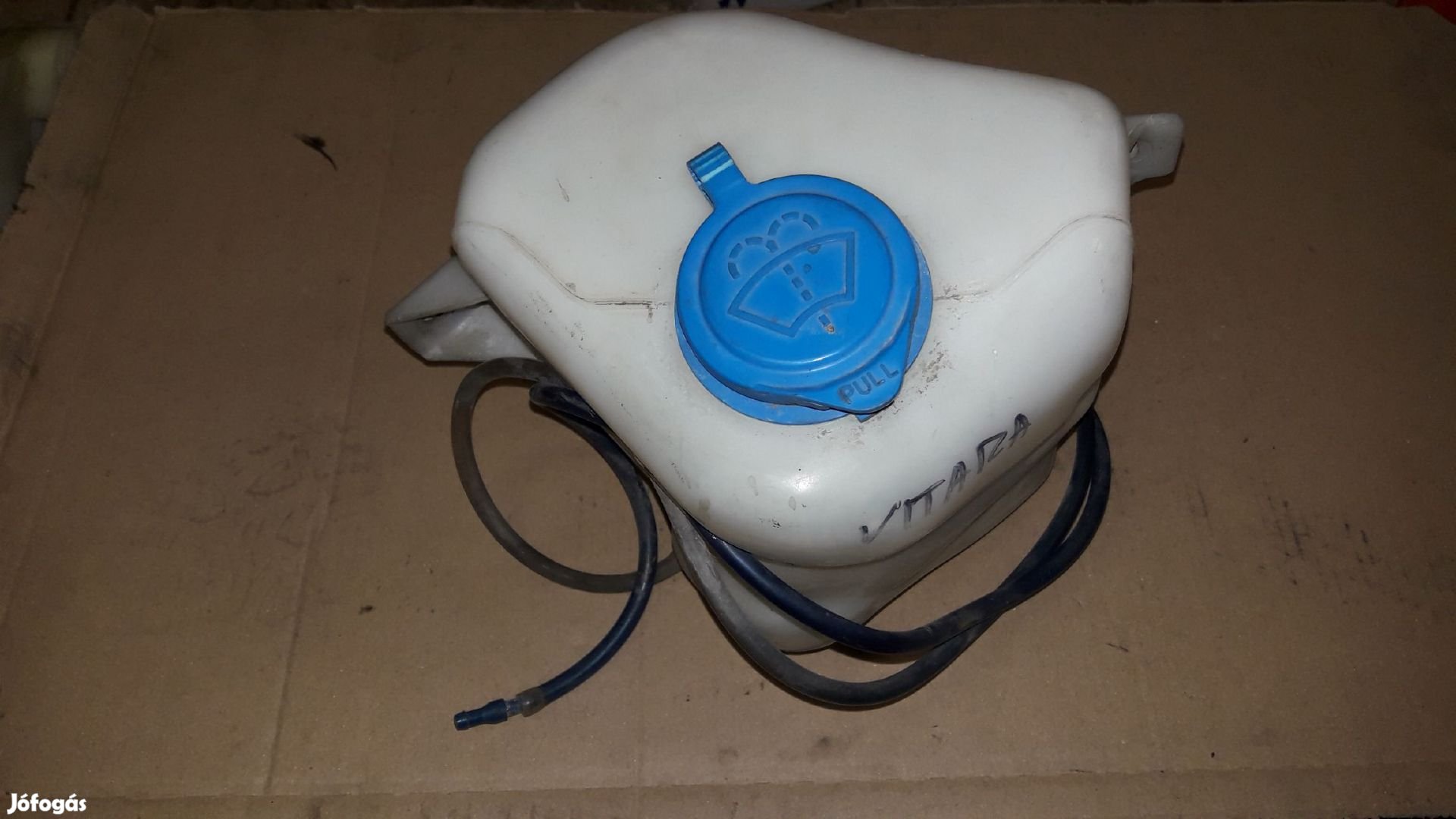 Suzuki Vitara Ablakmosó Tartály