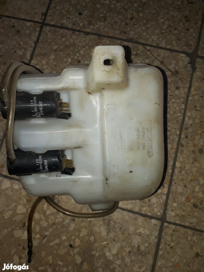 Suzuki Vitara Ablakmosó Tartály Ablakmosó Szivattyú