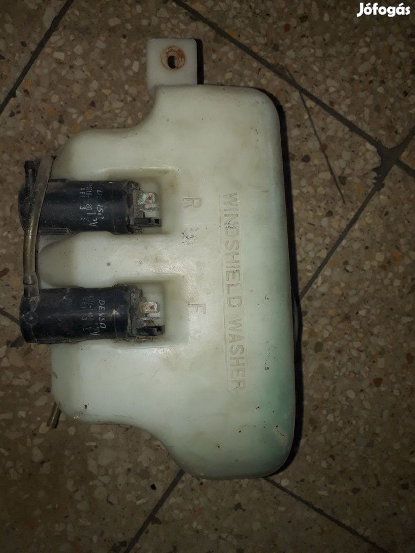Suzuki Vitara Ablakmosó Tartály Ablakmosó Szivattyú