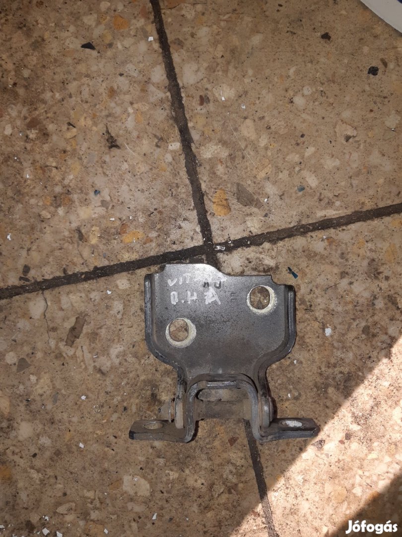 Suzuki Vitara Bal Hátsó Alsó Ajtózsanér