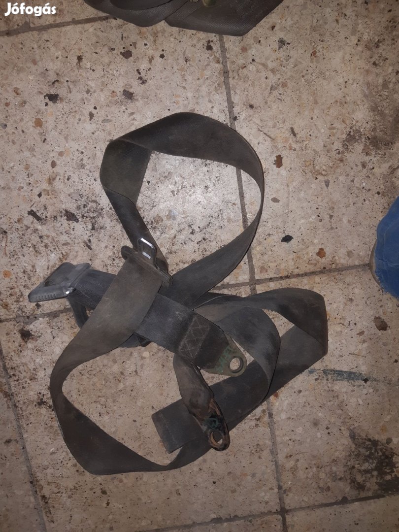 Suzuki Vitara Bal Hátsó Biztonsági Öv