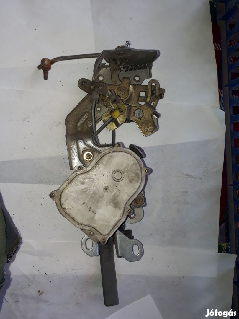 Suzuki Vitara Csomagtérajtó Zár