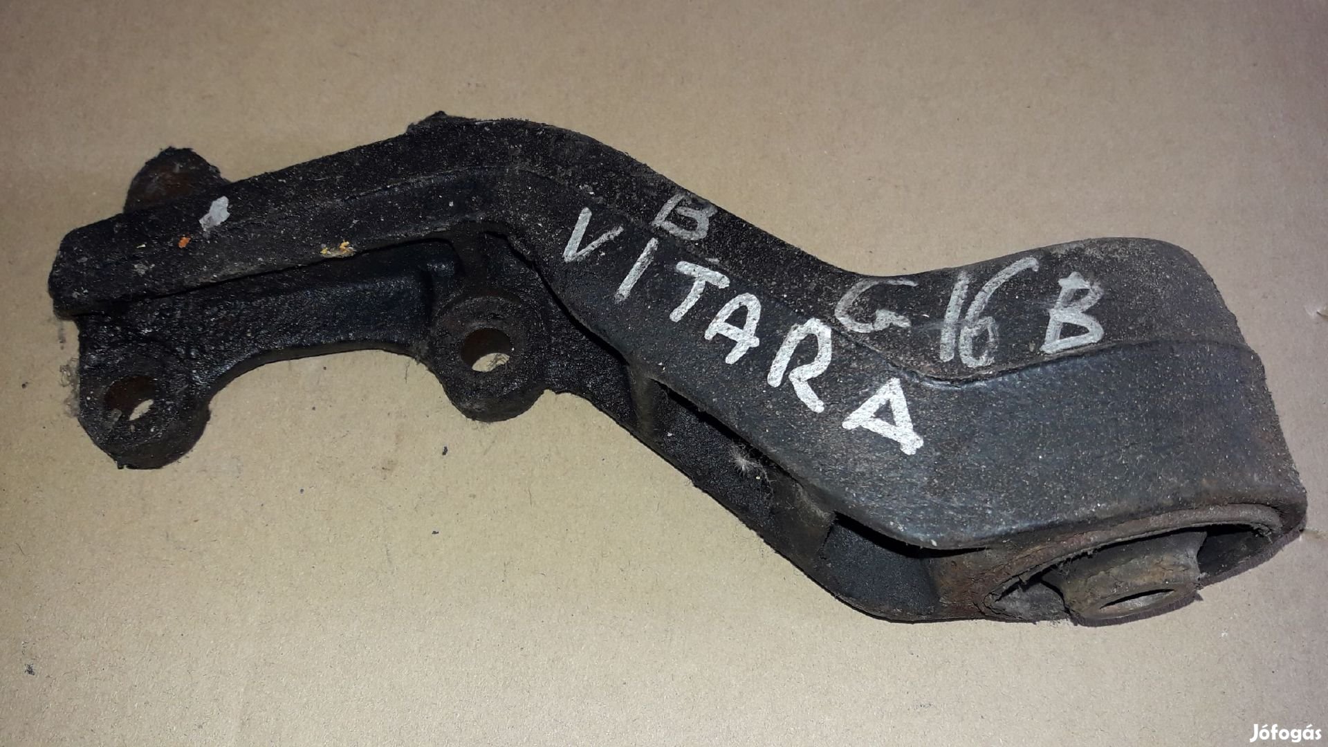 Suzuki Vitara Differenciálmű Tartó Konzol