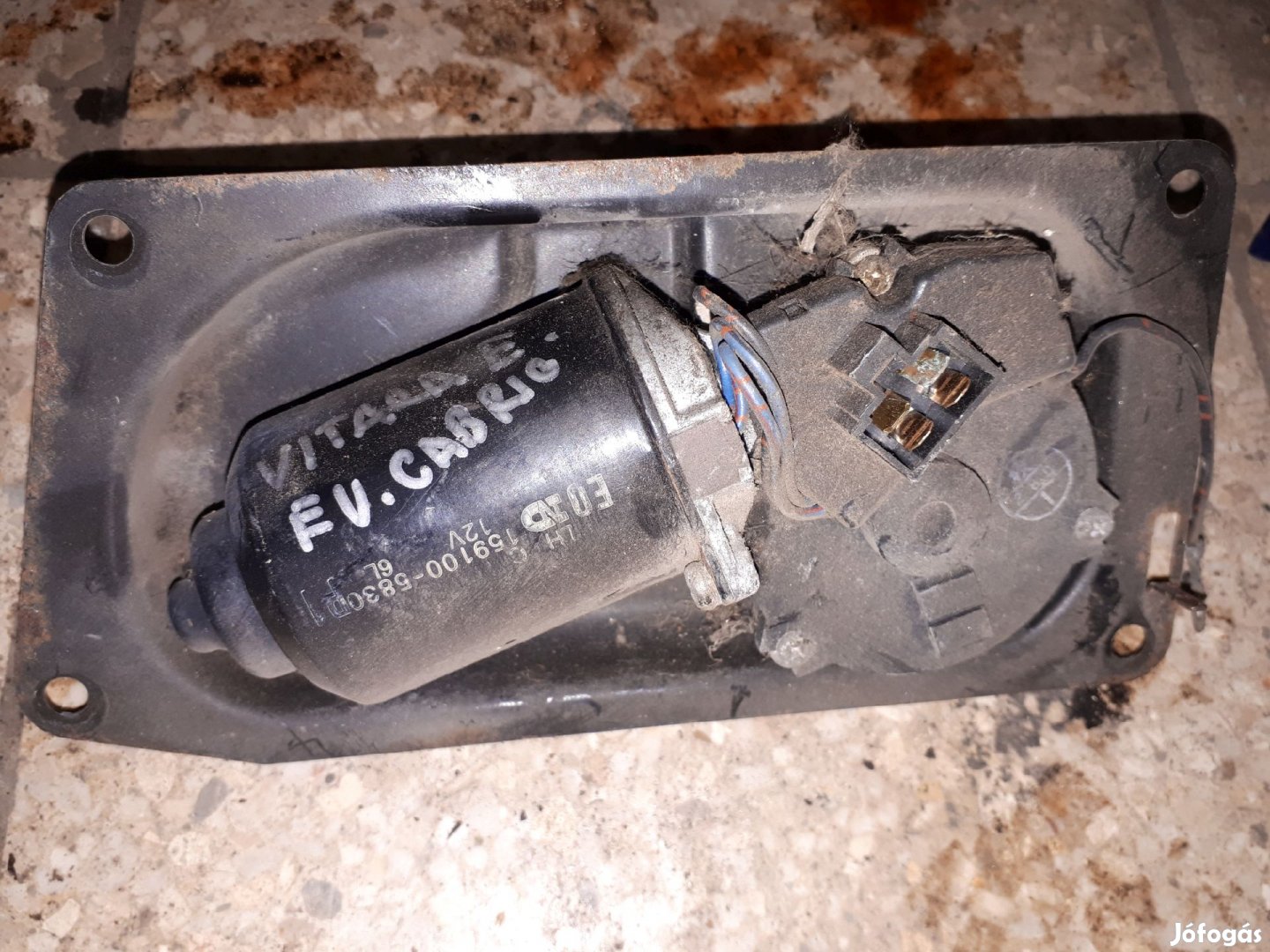 Suzuki Vitara Első Ablaktörlő Motor