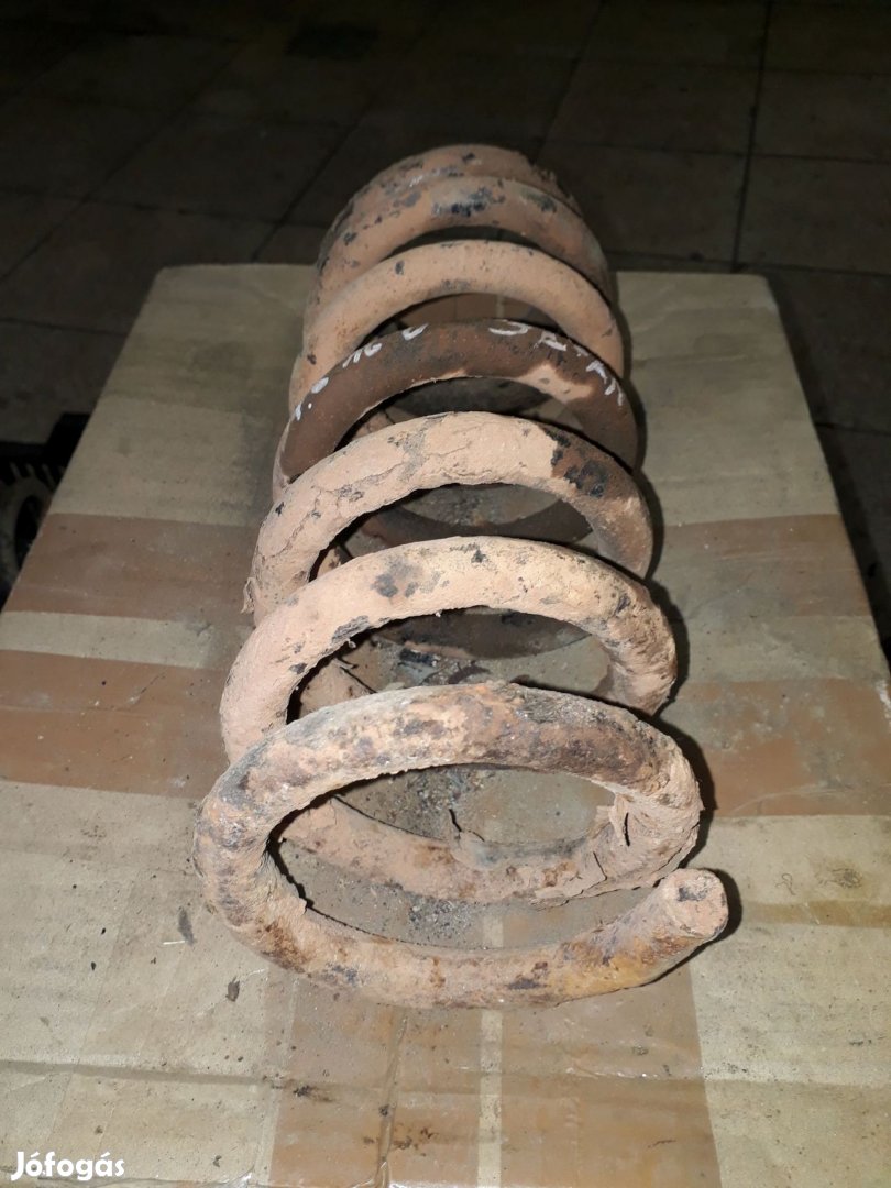 Suzuki Vitara Első Rugó