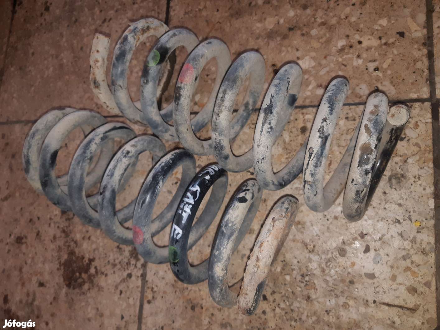 Suzuki Vitara Első Rugó Pár