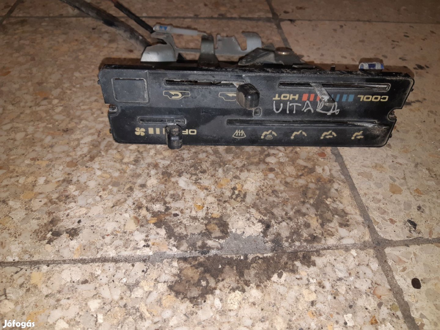 Suzuki Vitara Fűtéskapcsoló