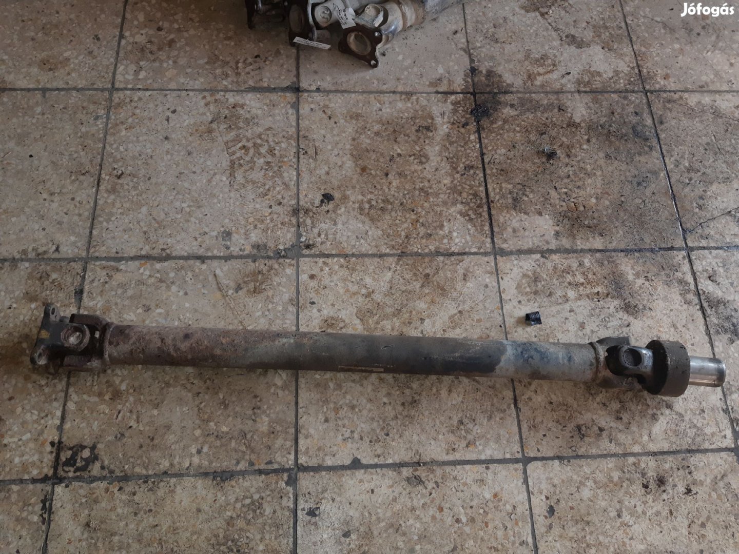 Suzuki Vitara Hátsó Kardán Tengely