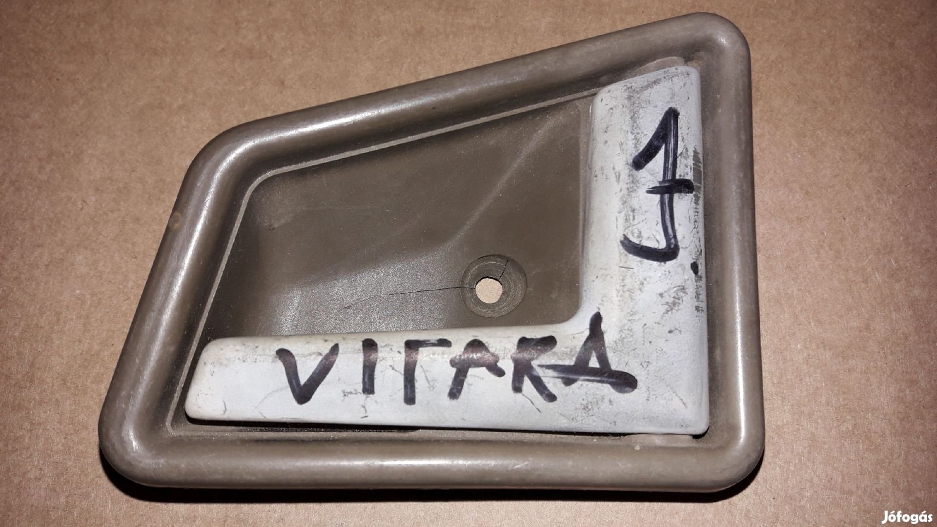 Suzuki Vitara Jobb Belső Ajtókilincs