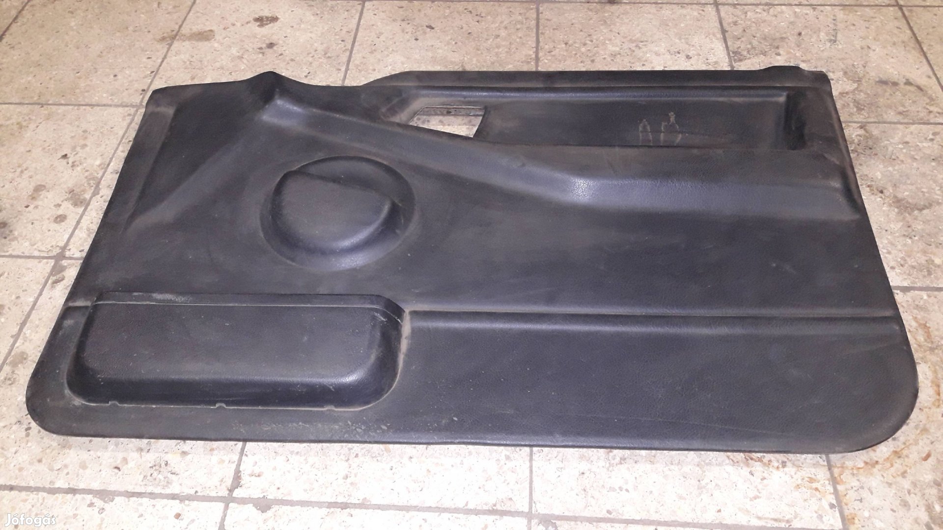 Suzuki Vitara Jobb Első Ajtókárpit