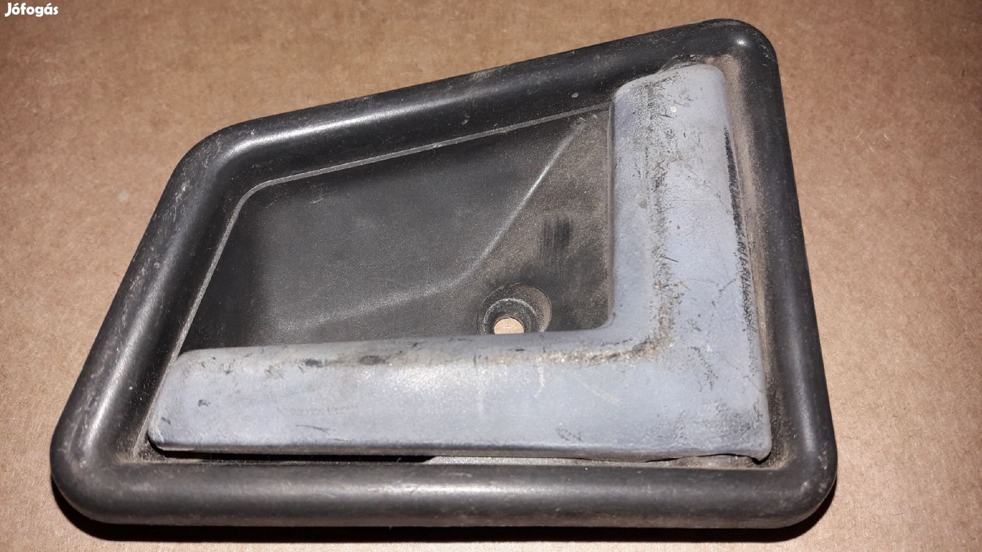 Suzuki Vitara Jobb Hátsó Belső Ajtókilincs