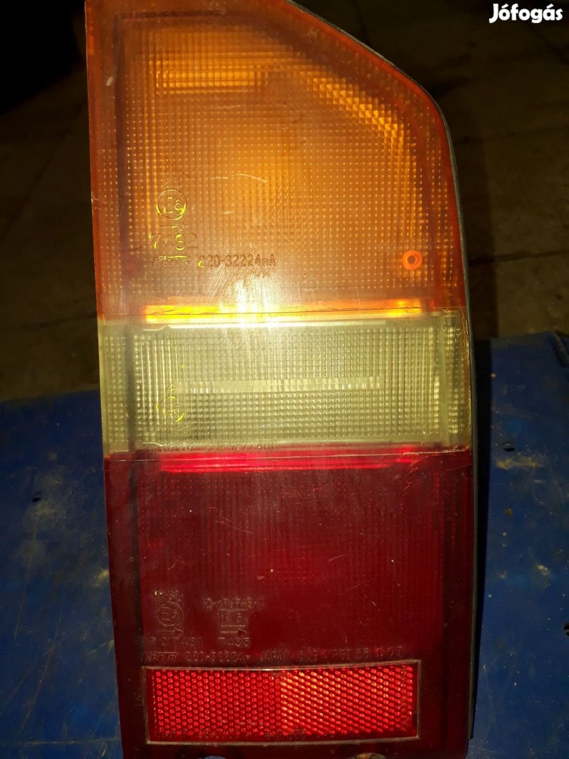 Suzuki Vitara Jobb Hátsó Lámpa