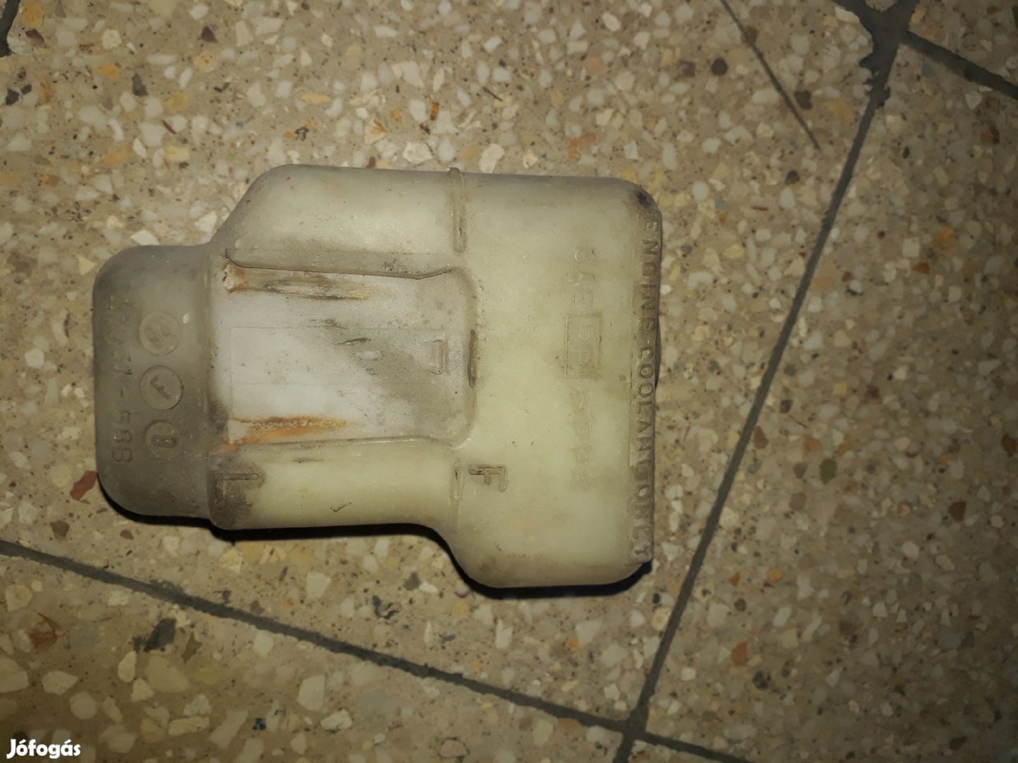 Suzuki Vitara Kiegyenlítő Tartály