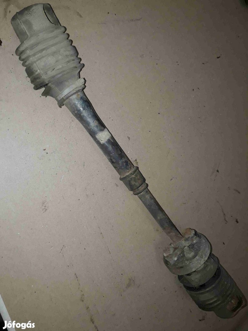 Suzuki Vitara Kormánykardán