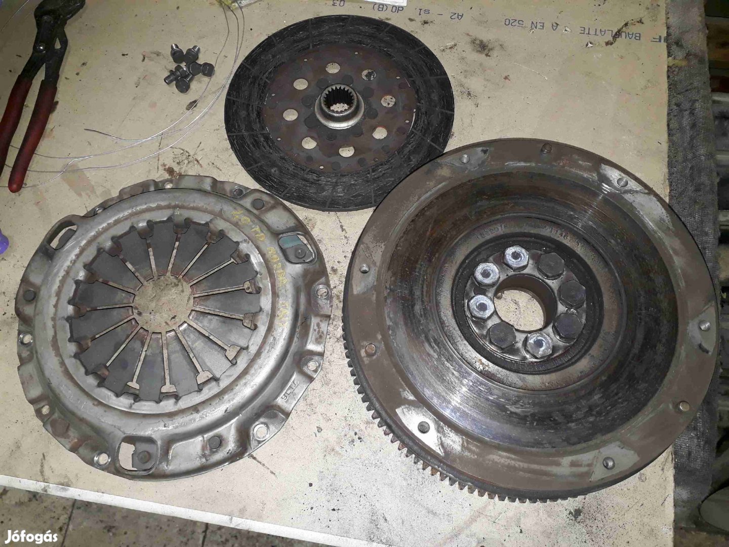 Suzuki Vitara Kuplung Szett Kettőstömegű Lendkerék