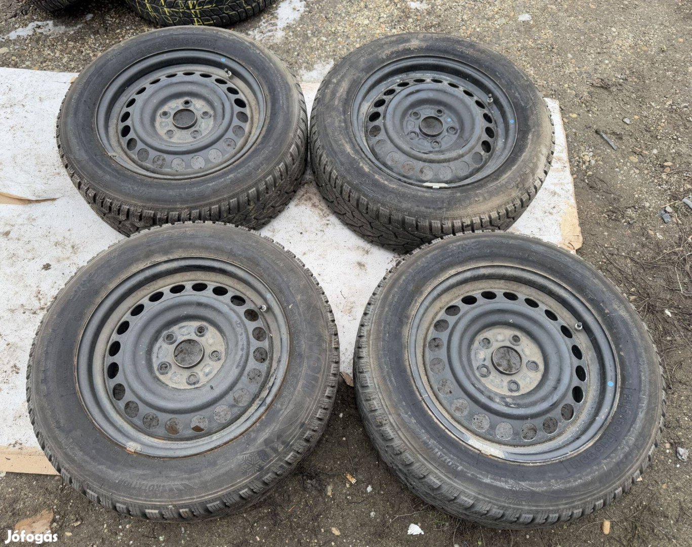 Suzuki Vitara Lemez felni újszerű Téli gumival 215/60 R16 16 col 16 co