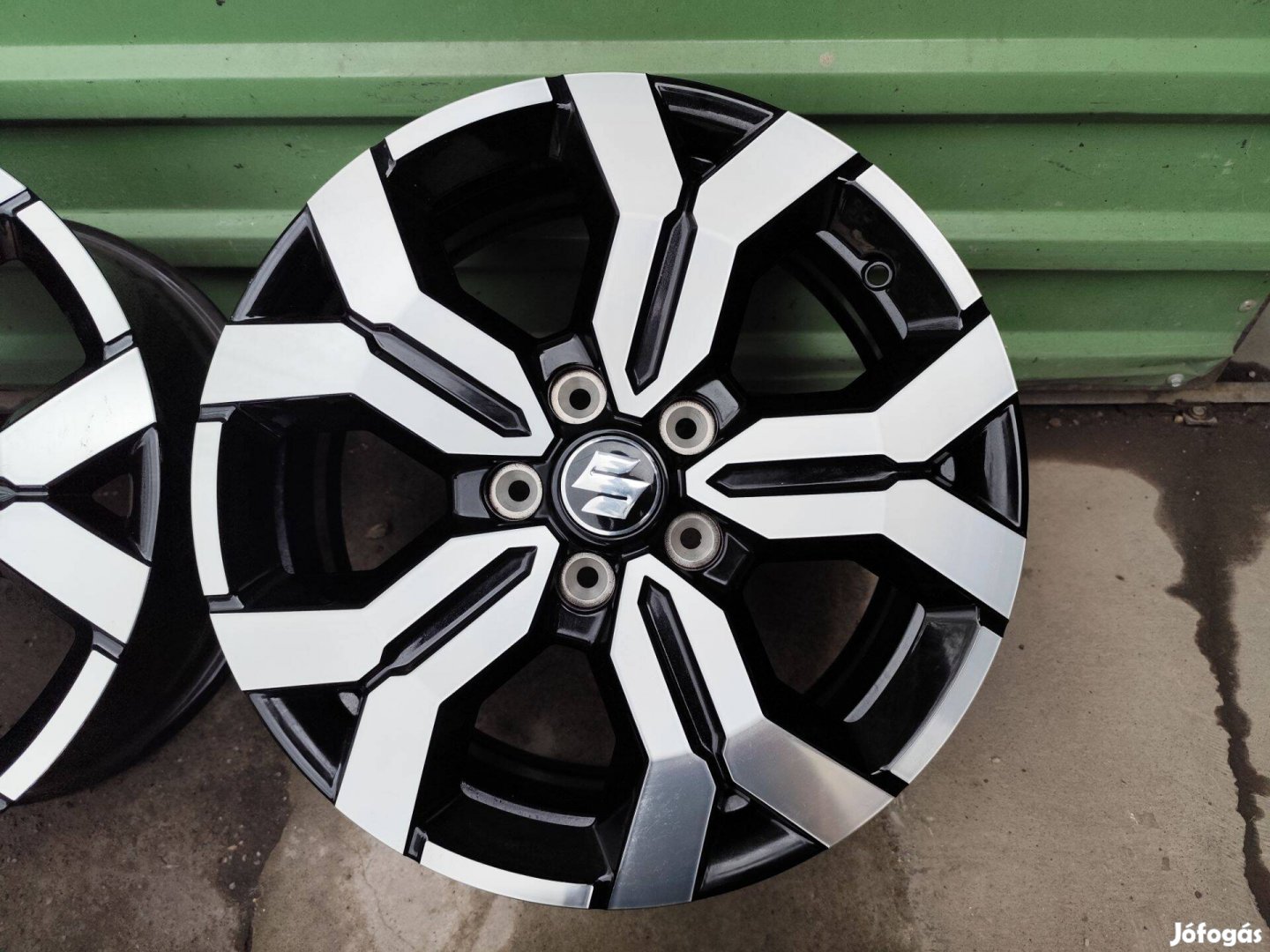 Suzuki Vitara SX4 s-cross gyári alufelni 5x114,3 17"