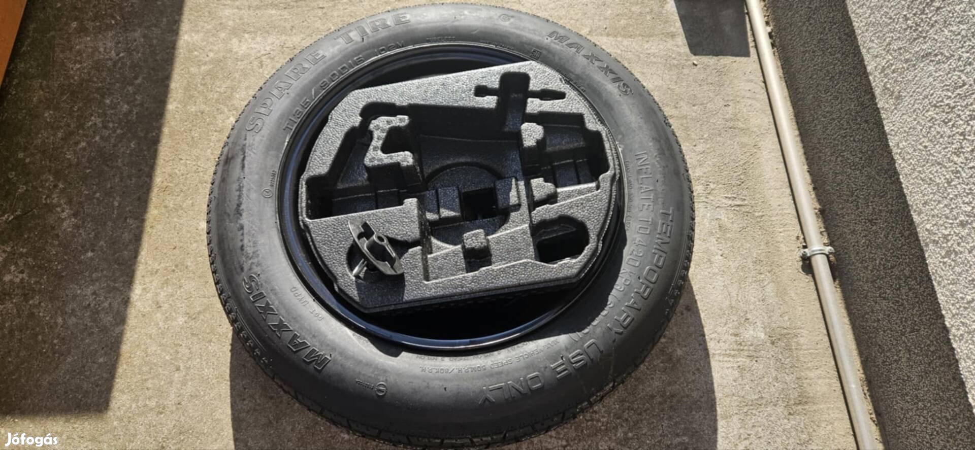 Suzuki Vitara/S-Cross gyári mankó pótkerék eladó