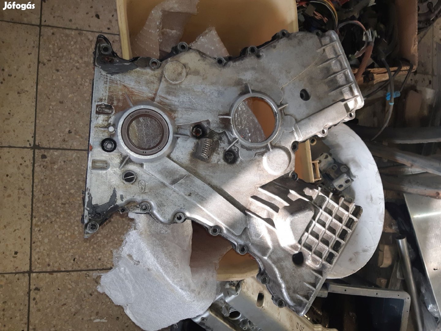 Suzuki Vitara Vezérlés Burkolat