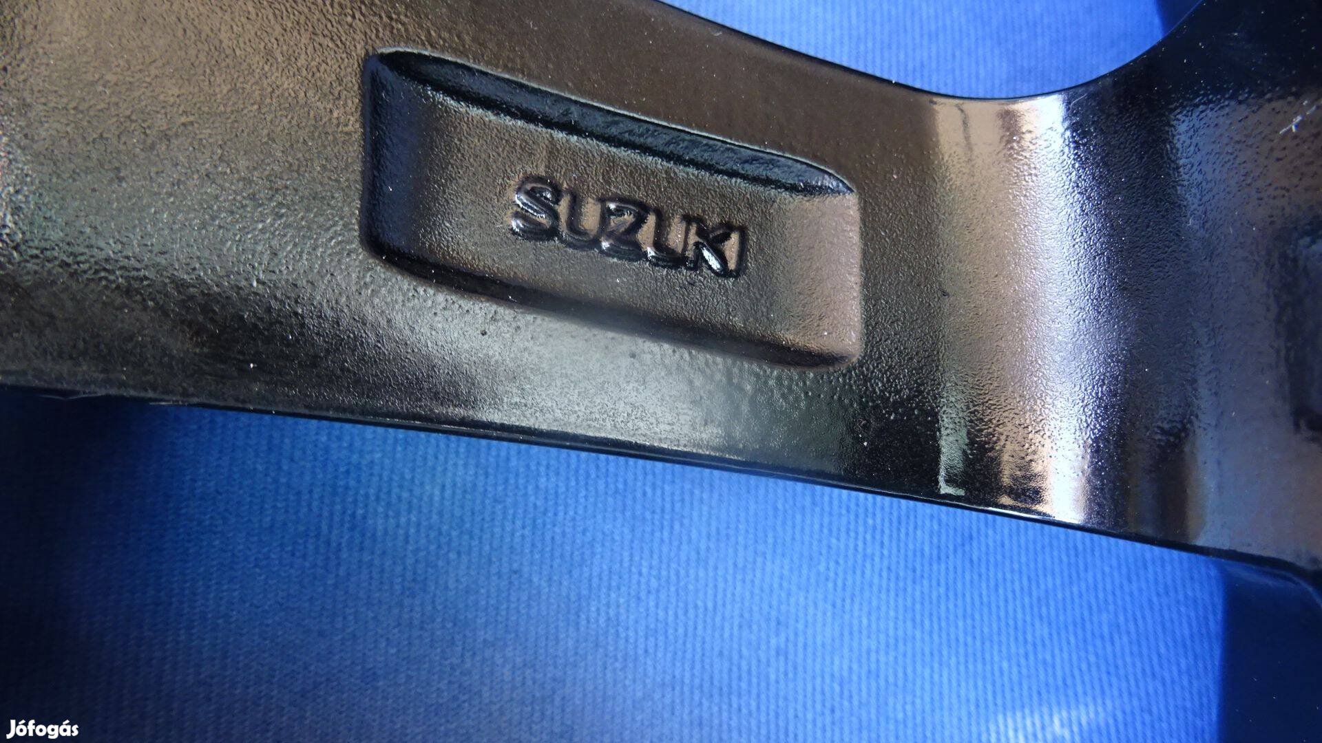 Suzuki Vitara / S-Cross új gyári 215/60r16 rendes pótkerék Tpms nélkül