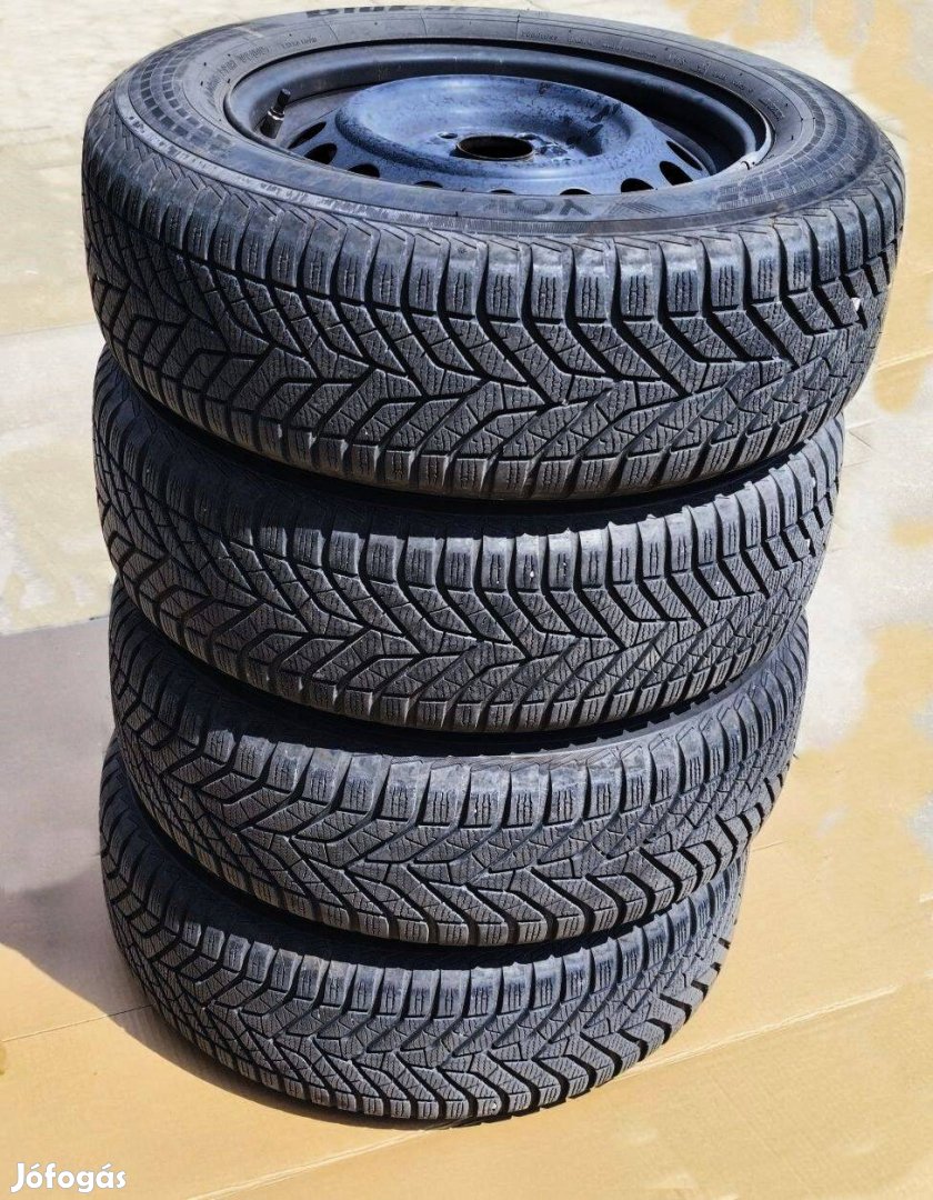 Suzuki Vitara felni lemezfelni kerékgarnitúra téli gumi 215/60 R16