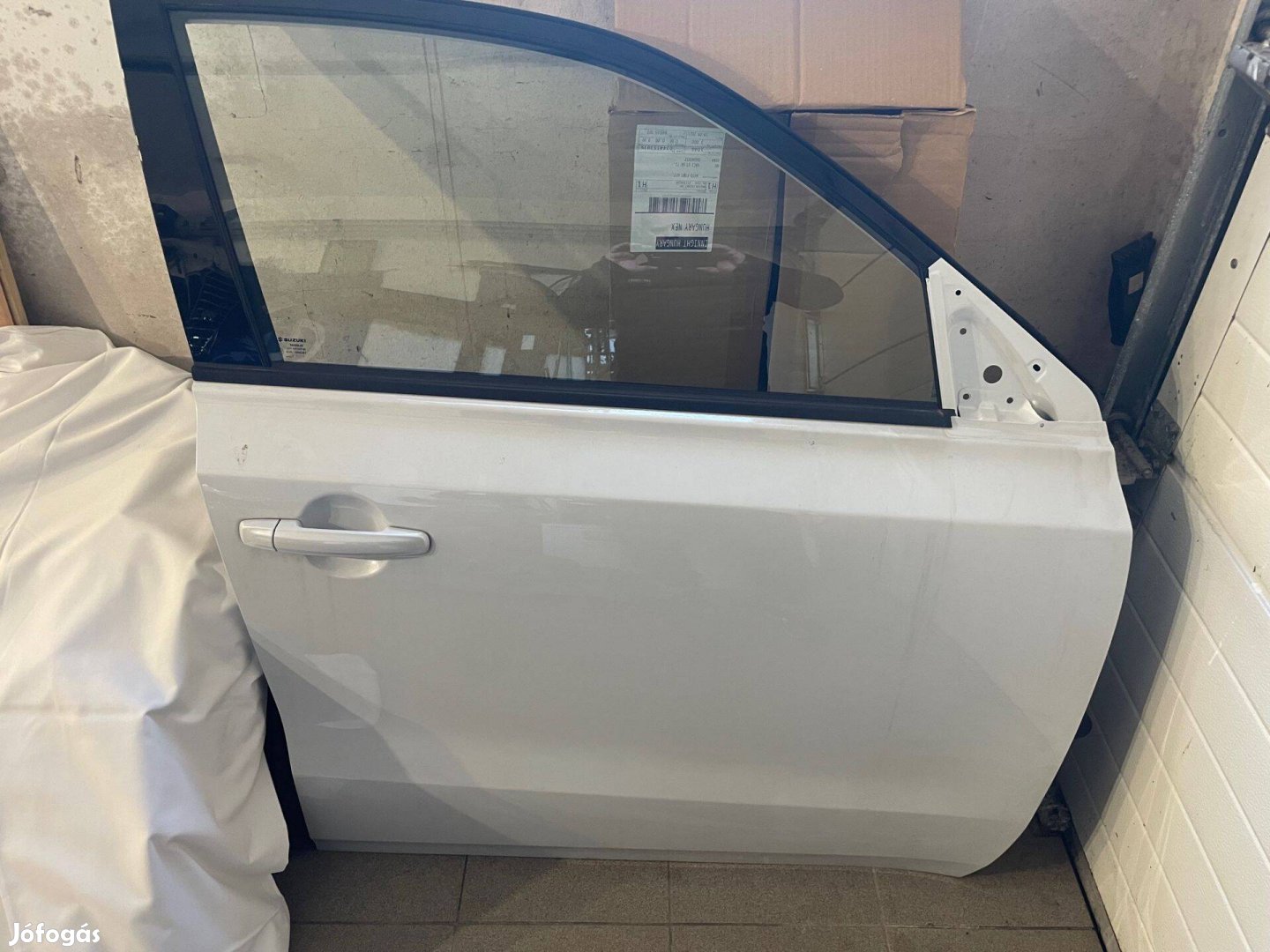 Suzuki Vitara jobb ajtó (LY)