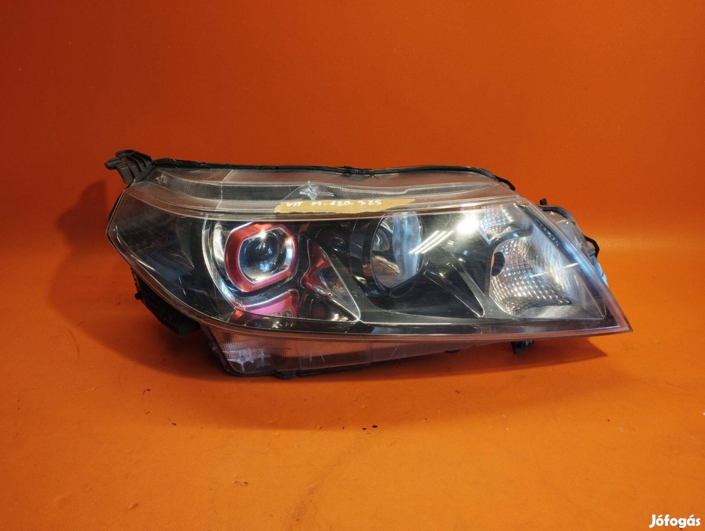 Suzuki Vitara jobb led lámpa piros (M.120.325)