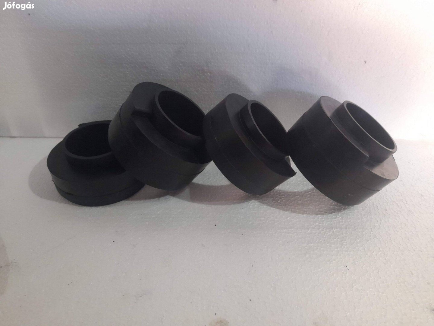 Suzuki Vitara rugó emelő távtartó 7 cm