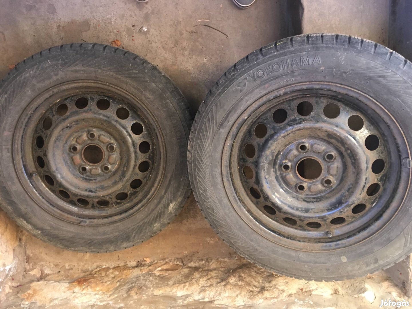 Suzuki Vitara télikerék