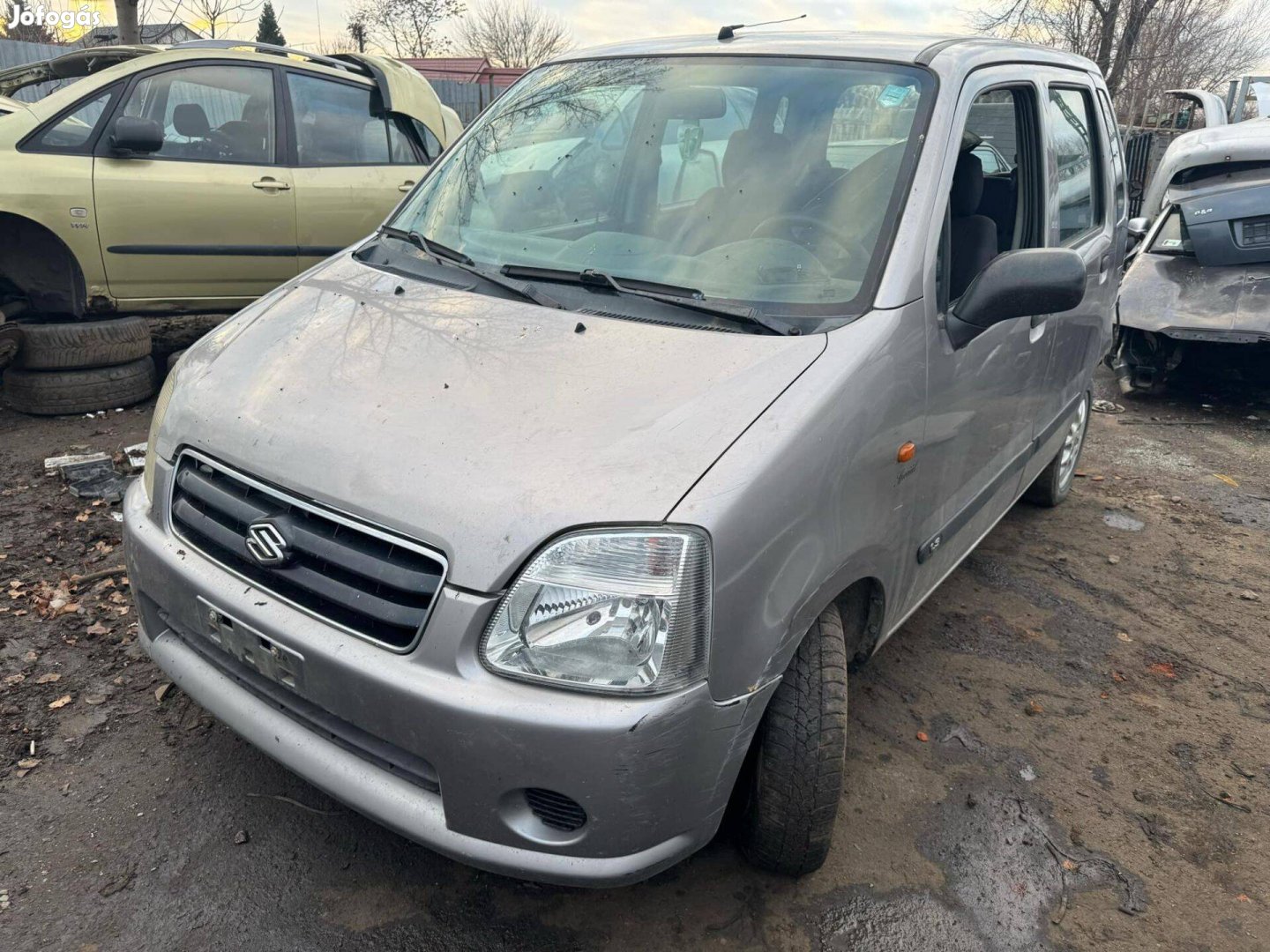 Suzuki Wagon R+ 1.3 -M13A- bontott alkatrészek