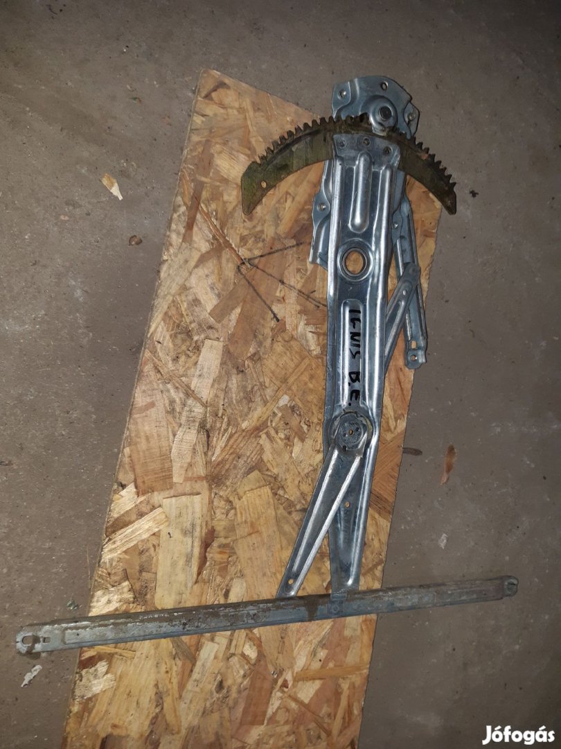 Suzuki Wagon R 98-10 Bal Első Ablakemelő Szerkezet