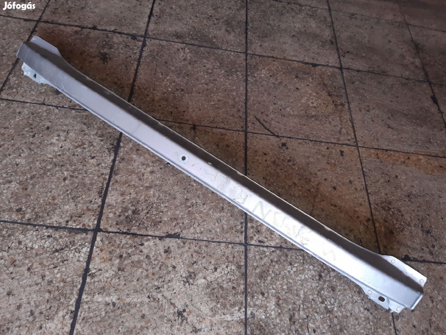 Suzuki Wagon R+ 98-10 Hátsó Lökhárító Merevítő