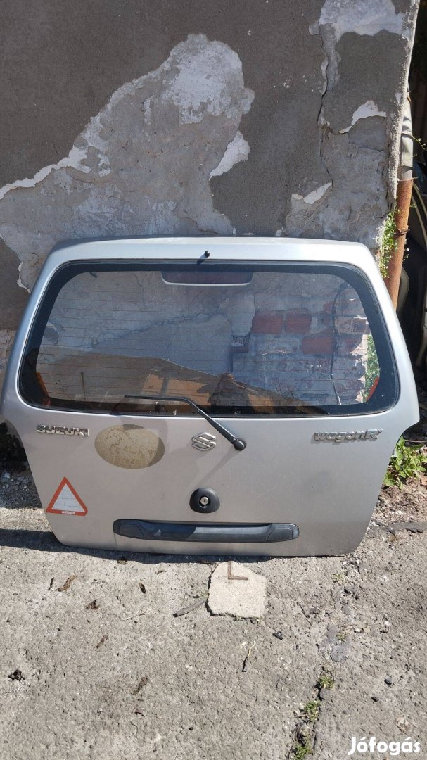 Suzuki Wagon R csomagtér ajtó
