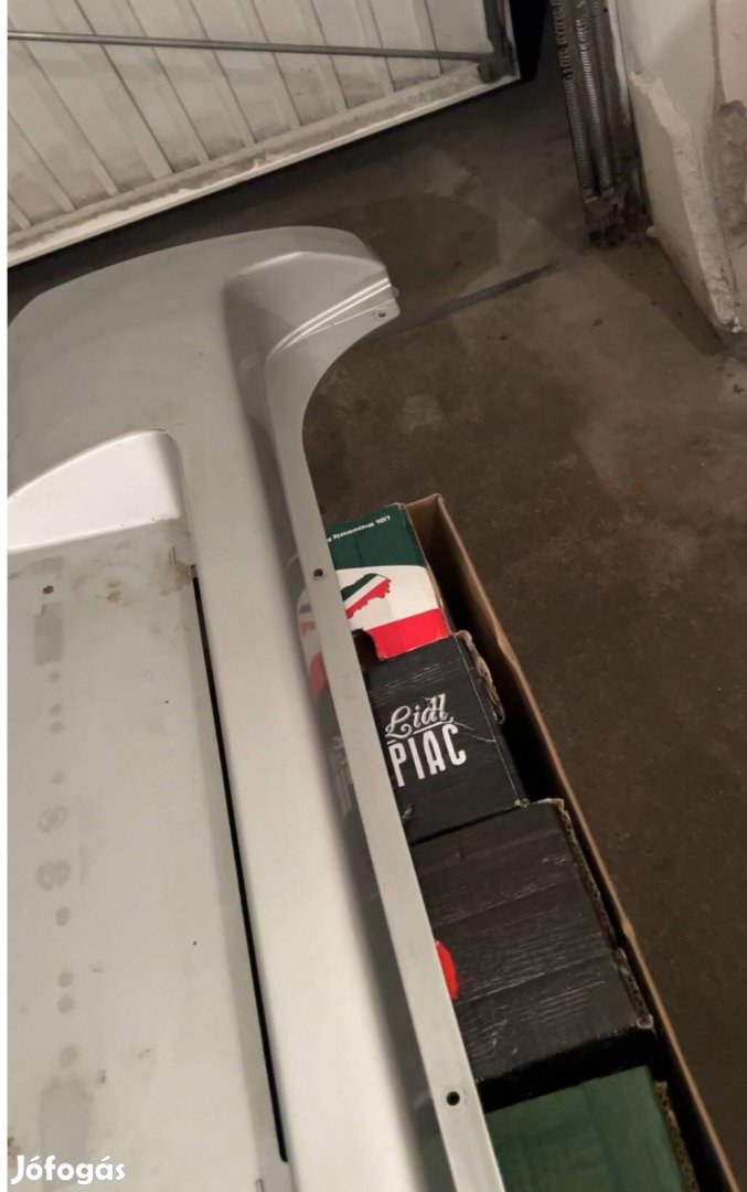 Suzuki Wagonr hátsó lökhárító