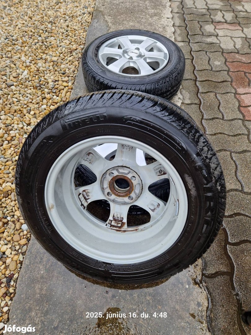 Suzuki alufelni Pireli gumikkal. 