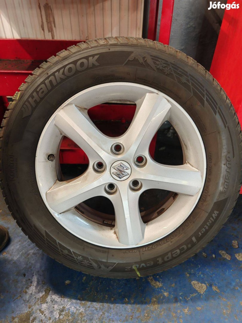 Suzuki alufelni garnitúra 5x114,3 téligumi 205/60 R16 tpms