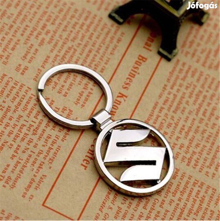 Suzuki emblémás kulcstartó és szilikon védő