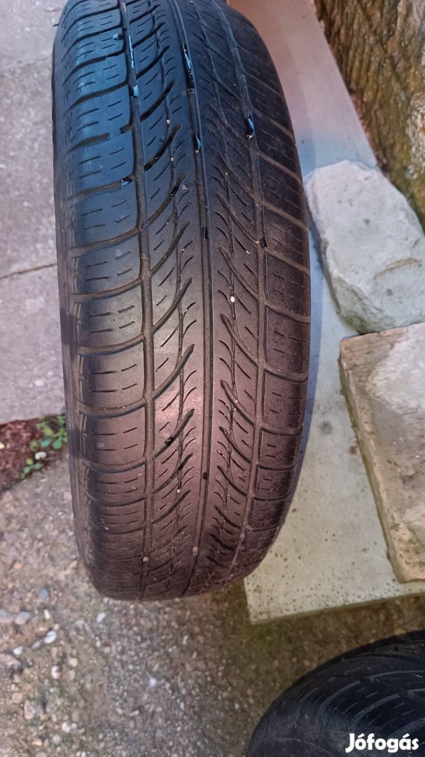 Suzuki felni eladó.