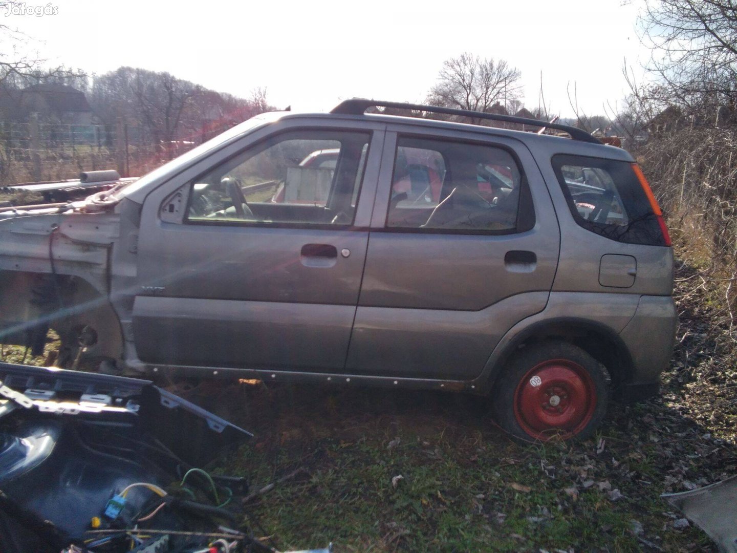 Suzuki ignis alkatrészei