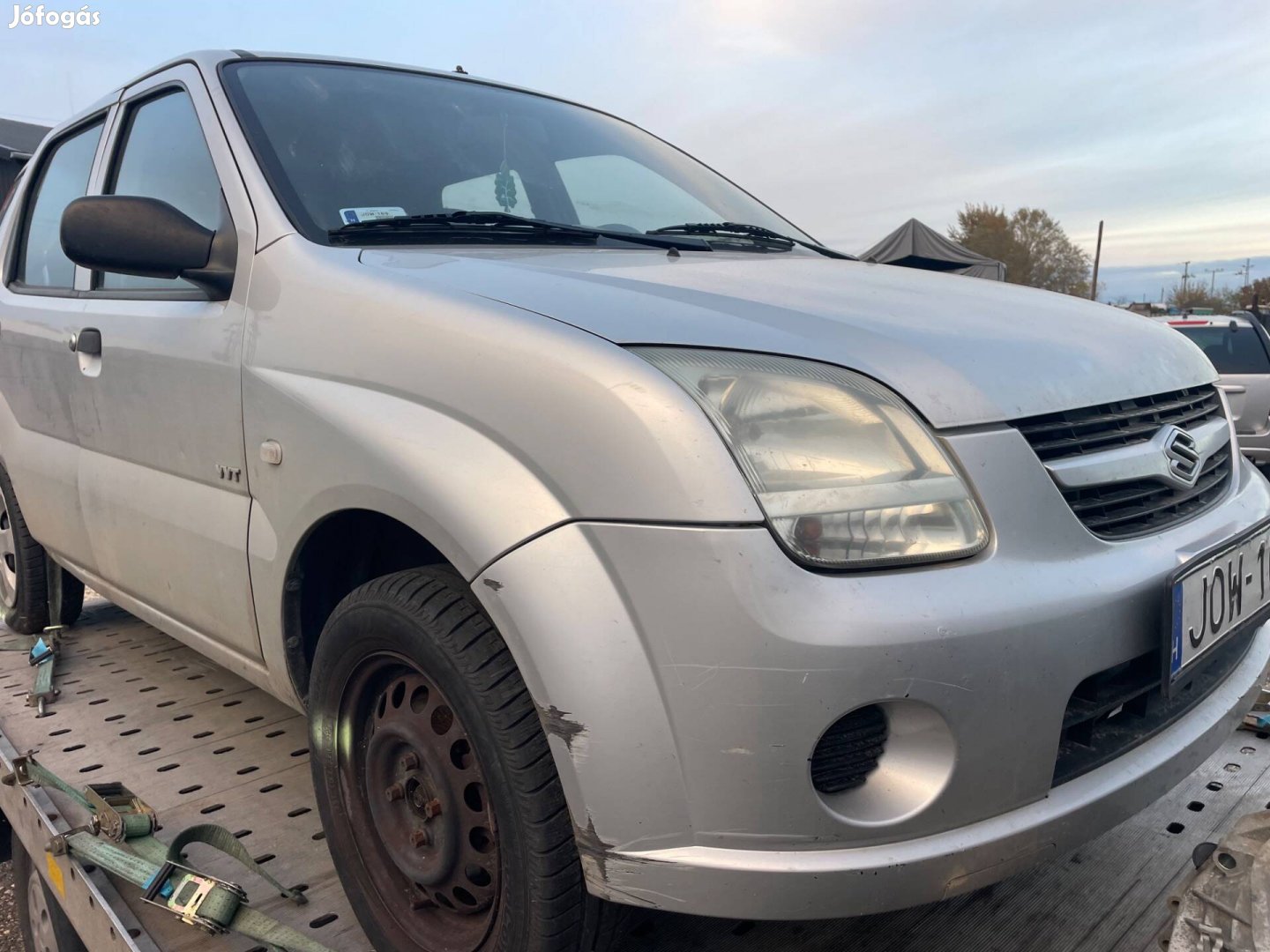 Suzuki ignis ezüst motorháztető eladó