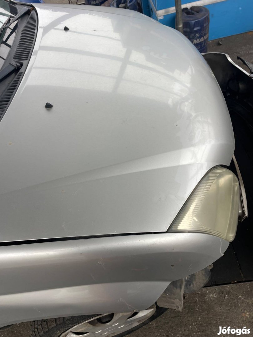 Suzuki ignis ezüst motorháztető eladó