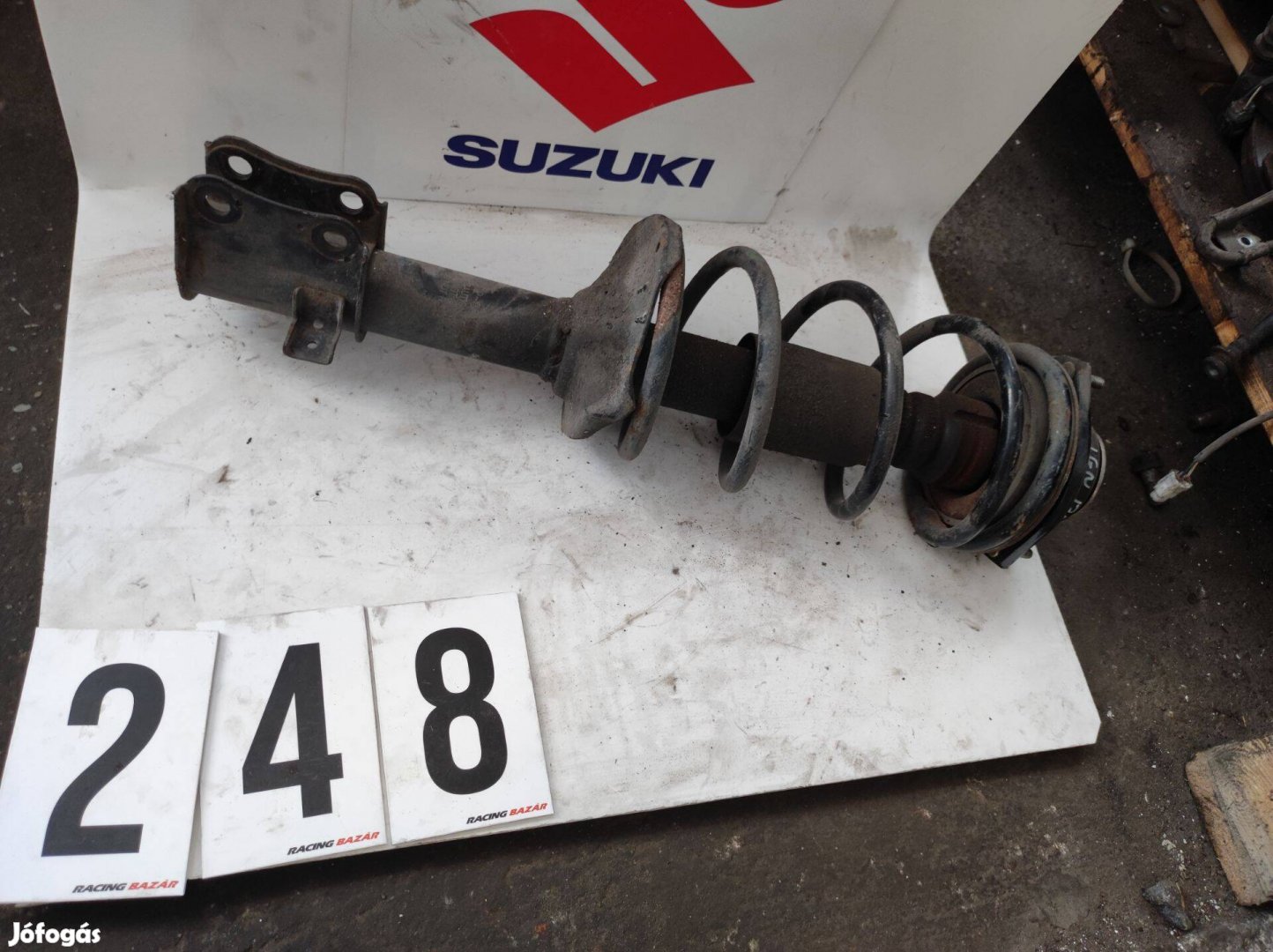 Suzuki ignis jobb gólyláb
