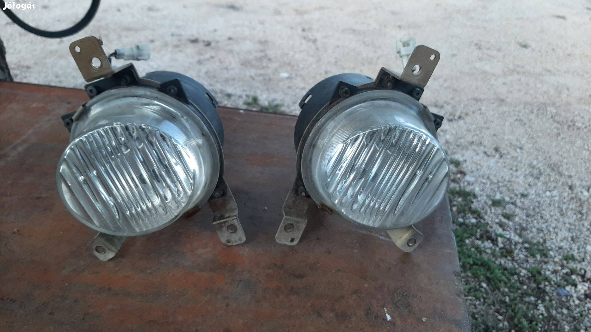 Suzuki ignis ködlámpa pár