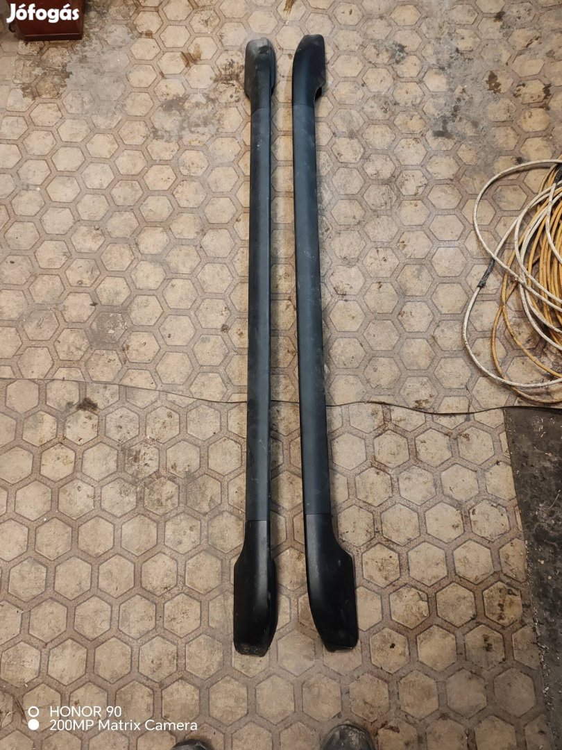 Suzuki ignis tető sin