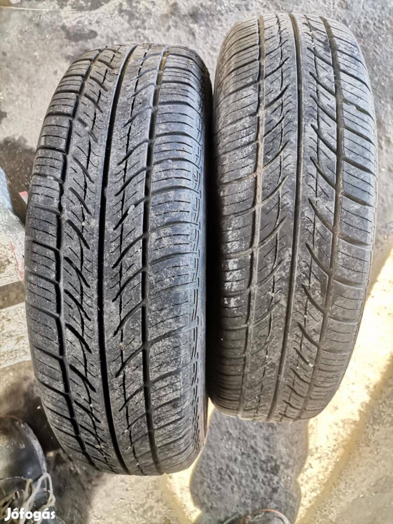 Suzuki injektor, kerekek, üléshuzat, vonóhorog, stb egyben jó áron