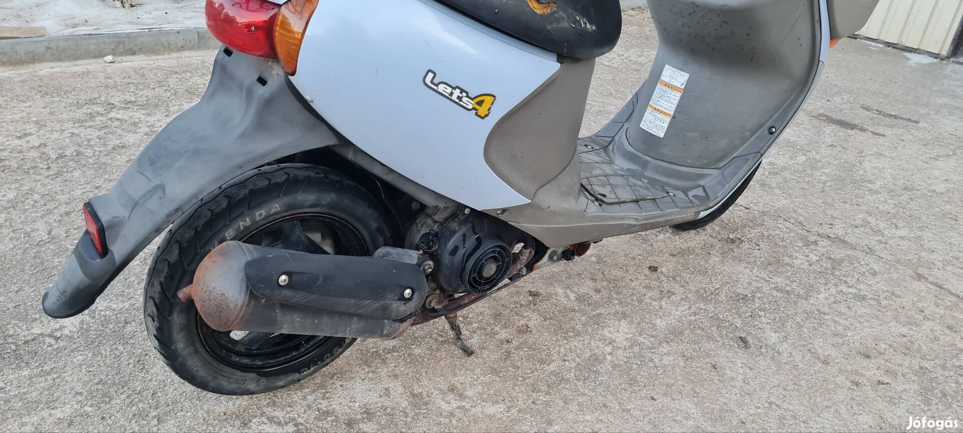 Suzuki lets 4 bontott alkatrészek