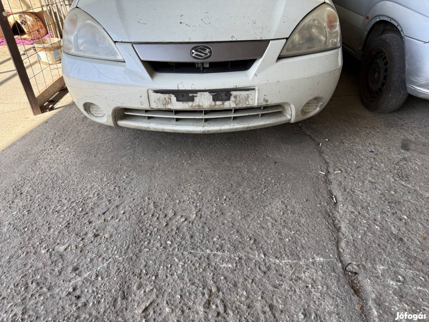 Suzuki liana első lökhárító