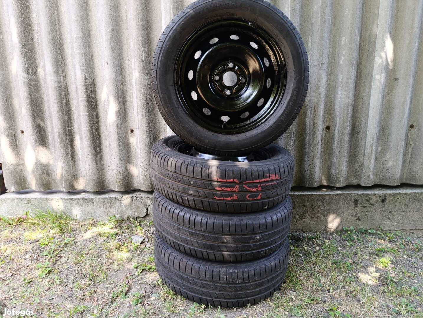 Suzuki nyári gumi lemezfelnivel tpms szenzorral