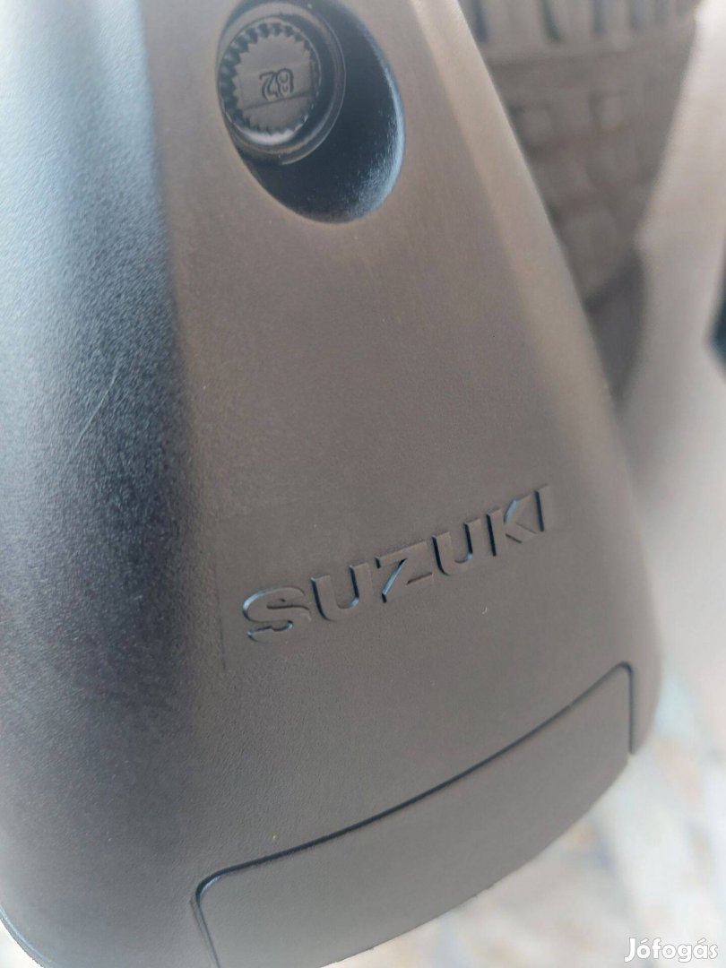 Suzuki scross gyári tetőcsomagtartó