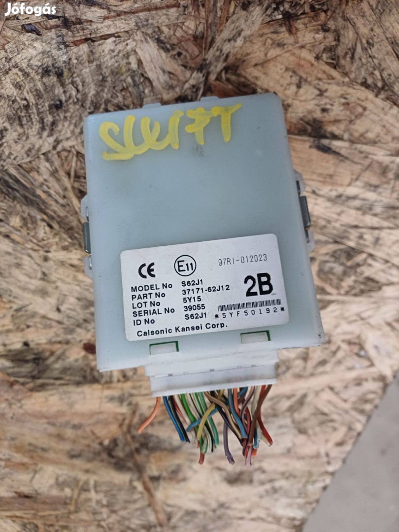 Suzuki swift 2004-2010ig Komfort Elektronika 3717162J12